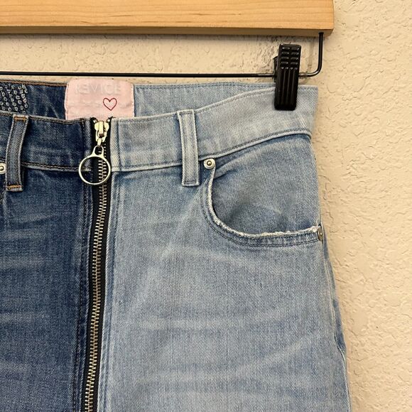 REVICE Yin Yang Crop Jeans High Rise Zip-Around in Tokyo Wash Blue - Picture 4 of 16